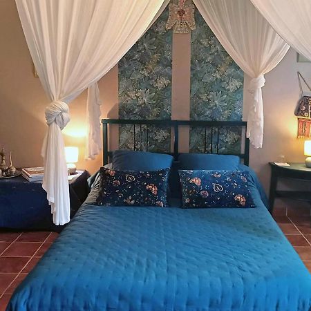 Une Chambre En Provence Correns Exterior photo